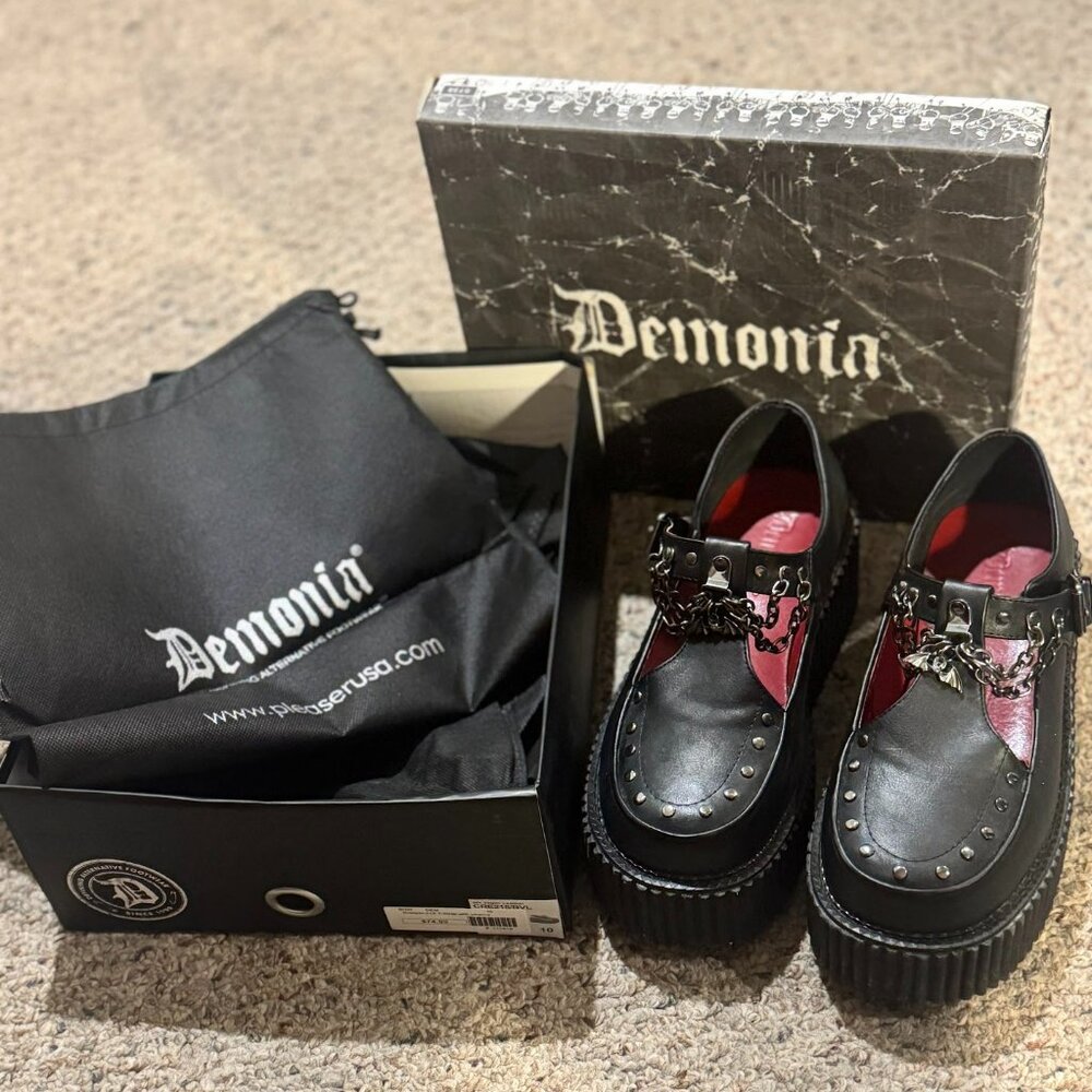 Demonia Creeper-215 Platform Shoes – Size 10